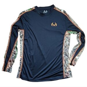 Realtree Black and Camo Long Sleeve Shirt